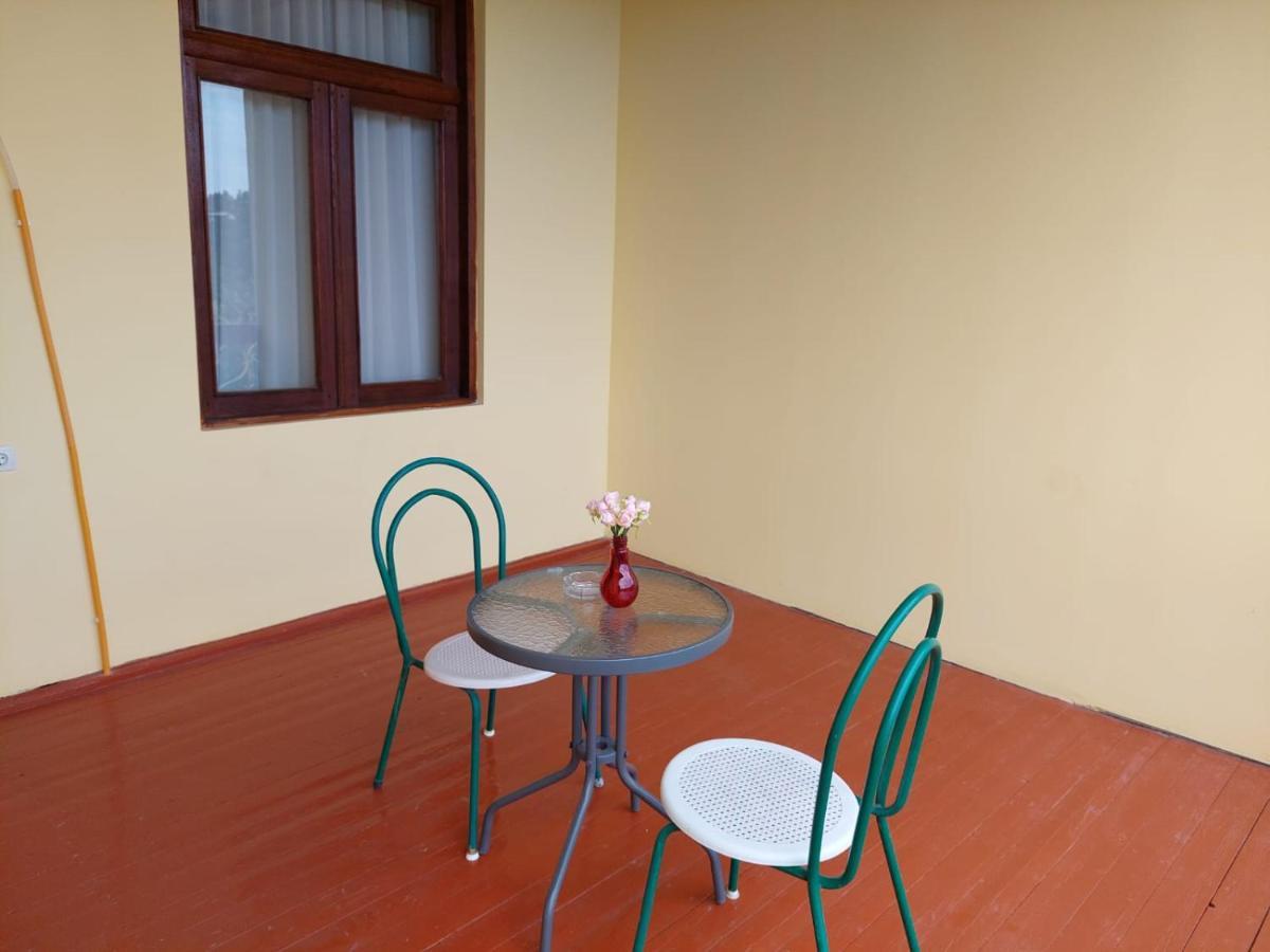 Guesthouse "Door" In Signagi Exterior foto